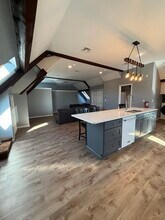 10 High St in Andover, MA - Building Photo - Building Photo
