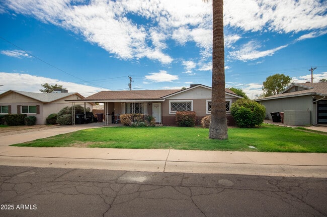 property at 7013 E Loma Land Dr