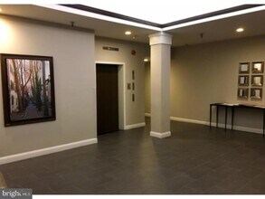 130 Arch St in Philadelphia, PA - Foto de edificio - Building Photo