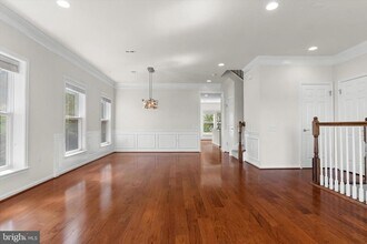 3073 Rittenhouse Cir in Fairfax, VA - Building Photo - Building Photo