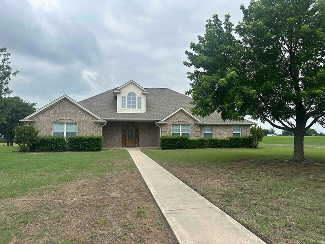 property at 535 Ross Ln