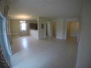 8760 NW 97th Ave in Doral, FL - Building Photo - Building Photo