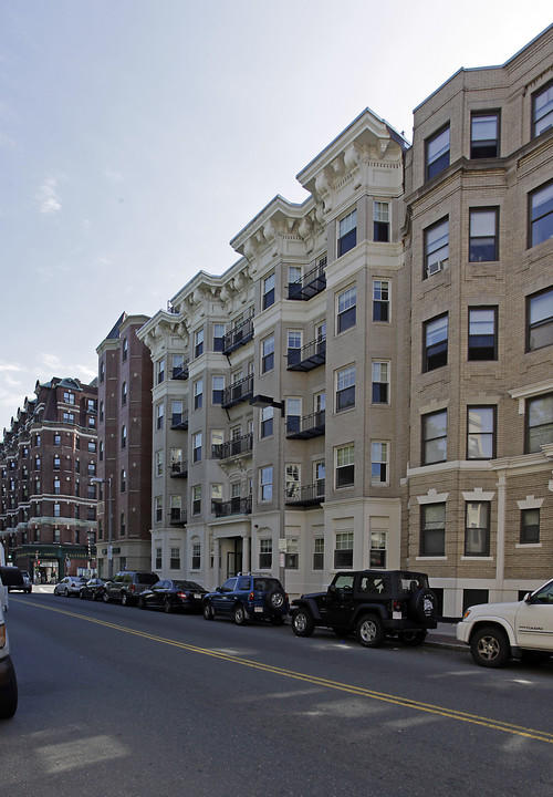 Parkview Chambers in Boston, MA - Foto de edificio