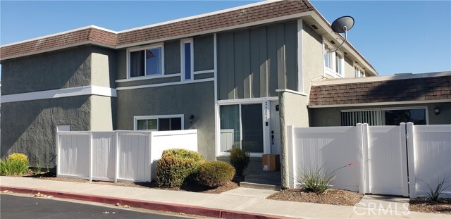 property at 26053 Via Pera