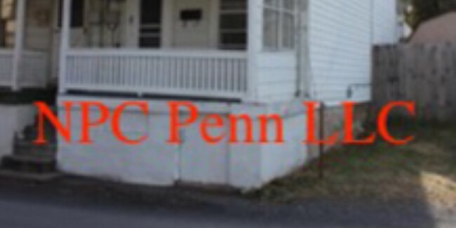 property at 918 W Wood St
