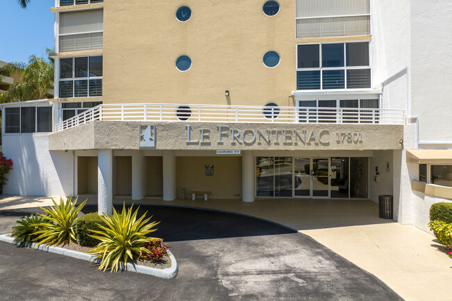 Le Frontenac Condominium in Sunny Isles Beach, FL - Building Photo - Building Photo