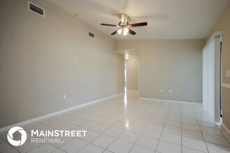 627 SE 19th Ln in Cape Coral, FL - Building Photo - Building Photo