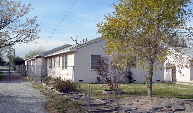 4142-4146 3rd Ave in San Bernardino, CA - Foto de edificio - Building Photo