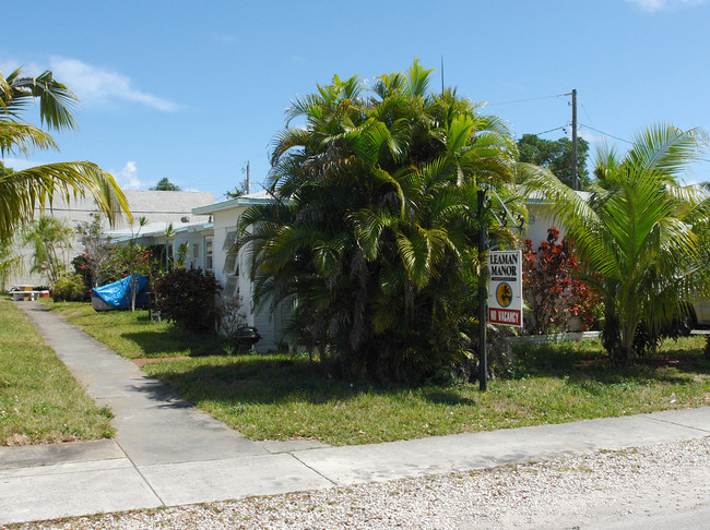 1119-1121 N 17th Ct in Hollywood, FL - Building Photo - Building Photo