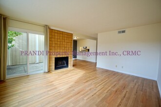 12 Fielding Cir in Mill Valley, CA - Building Photo - Building Photo