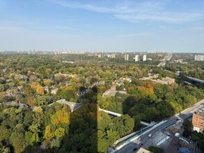 395 Bloor St W in Toronto, ON - Building Photo - Building Photo