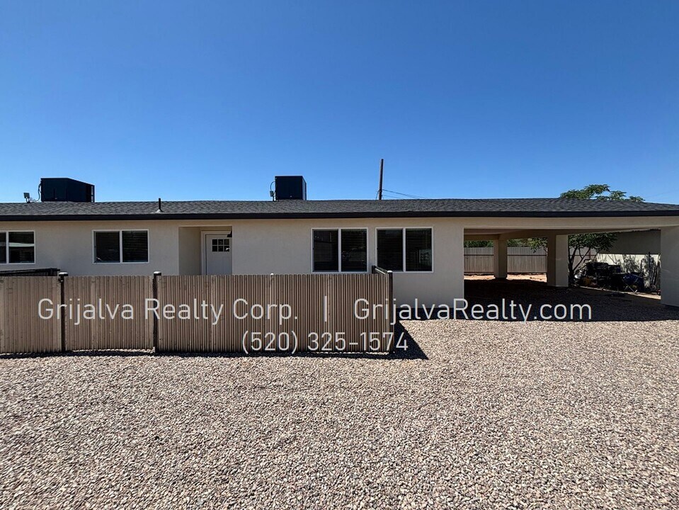 2926 N Winstel Blvd in Tucson, AZ - Building Photo