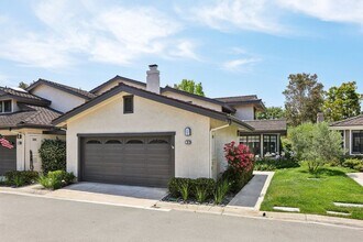 5 Nantucket Pl in Manhattan Beach, CA - Building Photo - Building Photo