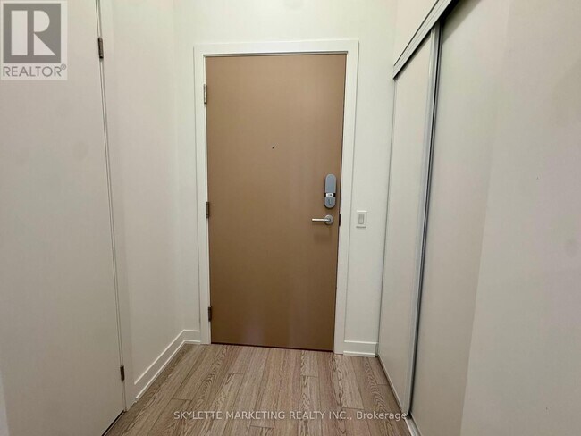 1 Kyle Lowry Rd in Toronto, ON - Building Photo - Building Photo
