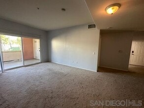 31214 Taylor Ln in Temecula, CA - Foto de edificio - Building Photo