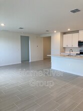 7826 Gilchrist Spgs Dr in Parrish, FL - Building Photo - Building Photo
