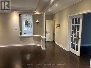 114 Garyscholl Rd in Vaughan, ON - Building Photo - Building Photo