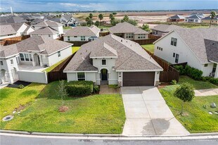 23 Cascada Bnd Rd in McAllen, TX - Building Photo