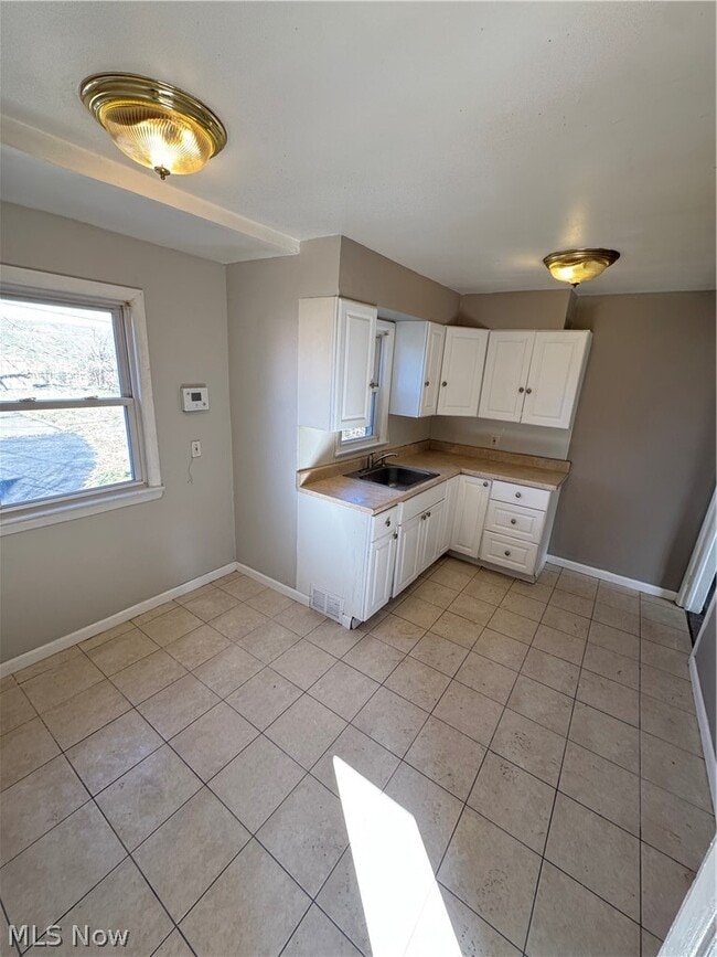 892 E 139th St in Cleveland, OH - Building Photo - Building Photo