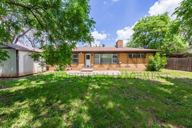 2449 W 25th St N in Wichita, KS - Building Photo - Building Photo