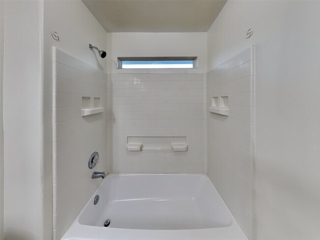 15726 Regal Trace Ln in Houston, TX - Building Photo - Building Photo