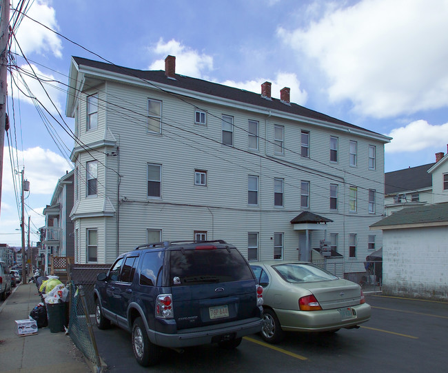 170-174 Hall St in Fall River, MA - Building Photo - Building Photo