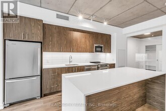 115 Larchmount Ave in Toronto, ON - Building Photo - Building Photo