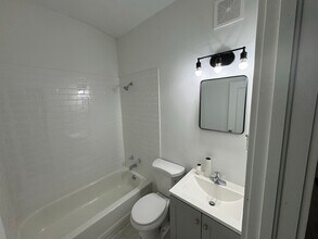 5632 Leona St-Unit -A (Unit 1) in St. Louis, MO - Foto de edificio - Building Photo