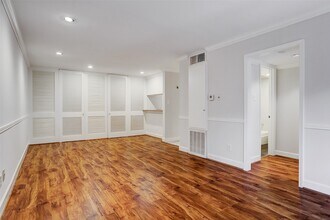 3131 Cummins St in Houston, TX - Building Photo - Building Photo