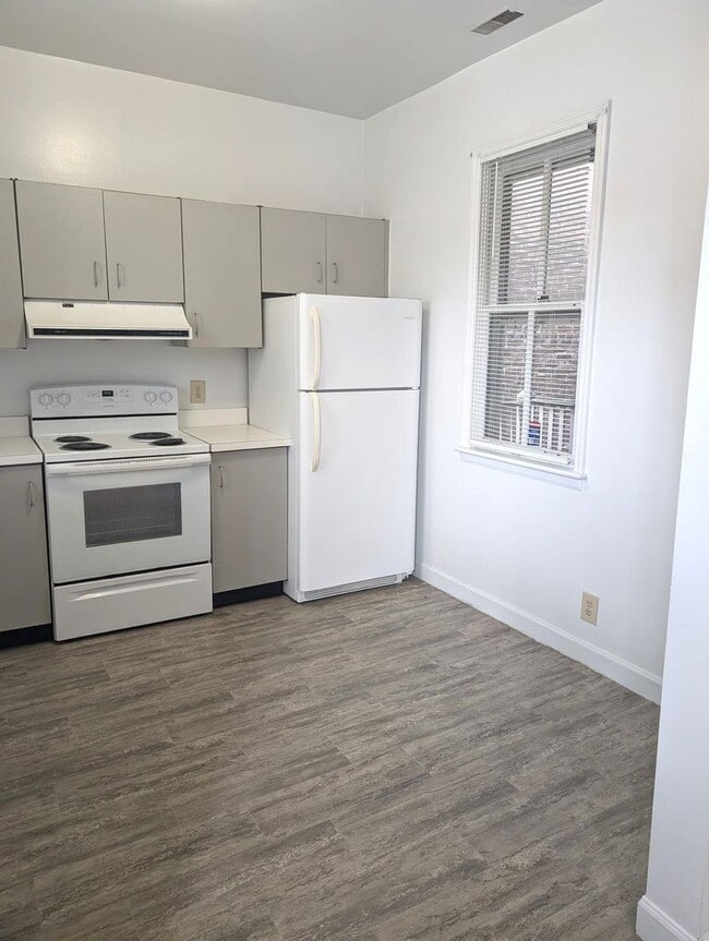 2110 S 11th St in St. Louis, MO - Building Photo - Building Photo