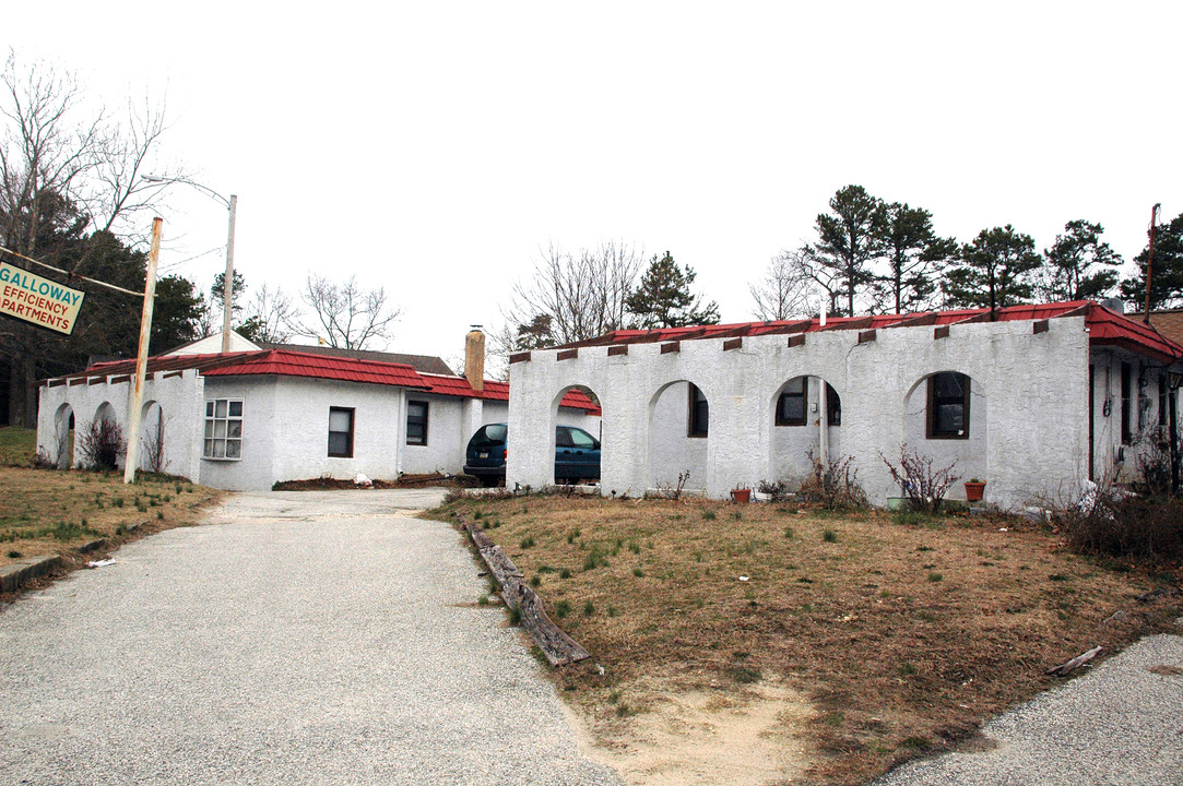 105 W White Horse Pike in Galloway Township, NJ - Building Photo