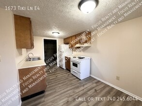 1673 Tiki Ln in Lancaster, OH - Building Photo - Building Photo