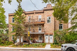 3808 Prud'homme Av in Montréal, QC - Building Photo