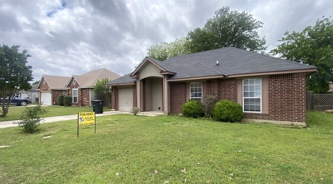 2707 Starling Dr in Killeen, TX - Foto de edificio - Building Photo