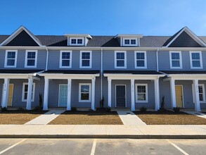 2629-C Virginia Mae Ln in Winterville, NC - Building Photo - Building Photo