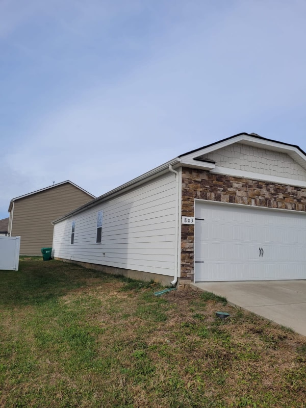 property at 803 Long Leaf Rd