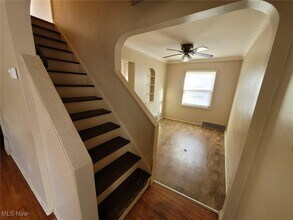 267 E 250th St in Euclid, OH - Building Photo - Building Photo