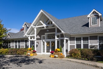 The Woods at Blue Heron Pines in Egg Harbor City, NJ - Foto de edificio - Building Photo