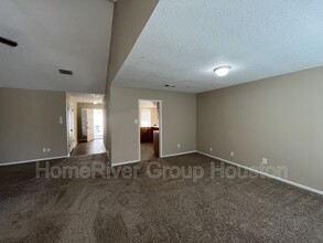 4018 Summit Valley Dr in Houston, TX - Building Photo - Building Photo