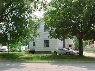 705 W Main St