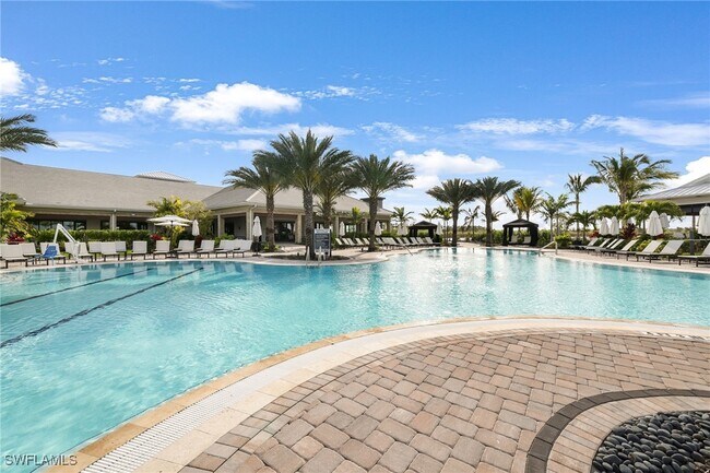 property at 11694 Canal Grande Dr