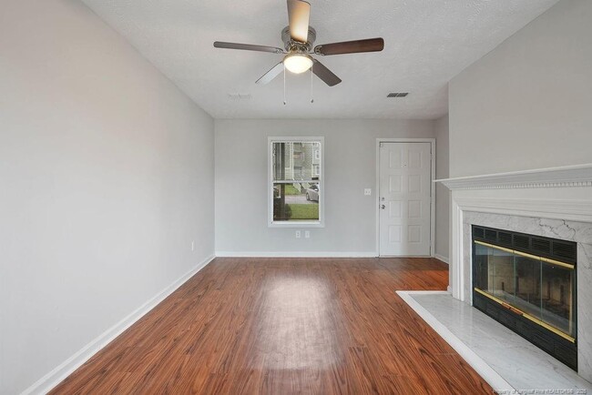 6804 Willowbrook Dr in Fayetteville, NC - Building Photo - Building Photo