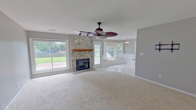 95 Eastgate Dr in Jacksonville, NC - Building Photo - Building Photo