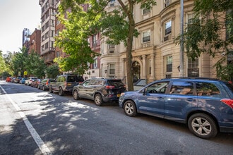 226 W 78th St in New York, NY - Building Photo - Building Photo