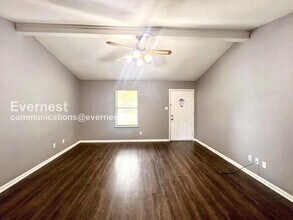 44 Barnwell Dr in Cabot, AR - Foto de edificio - Building Photo
