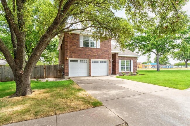 12701 Tantara Dr in Austin, TX - Building Photo - Building Photo