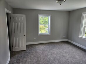 269 Rexmont Rd, Unit 269 rexmont rd. Apt 3 in Lebanon, PA - Building Photo - Building Photo