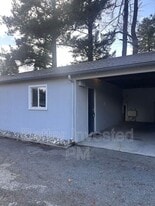 540 Talmage Rd in Ukiah, CA - Building Photo