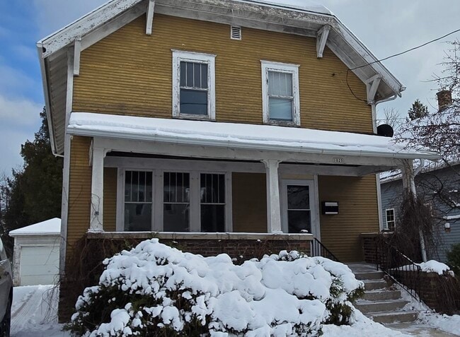 property at 1025 S 17th St