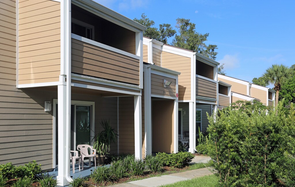 Woodlake Villas Orlando, FL Apartments